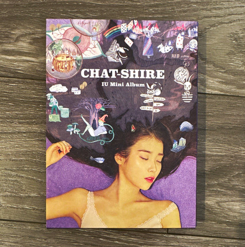 Chat shire mini - iu, album